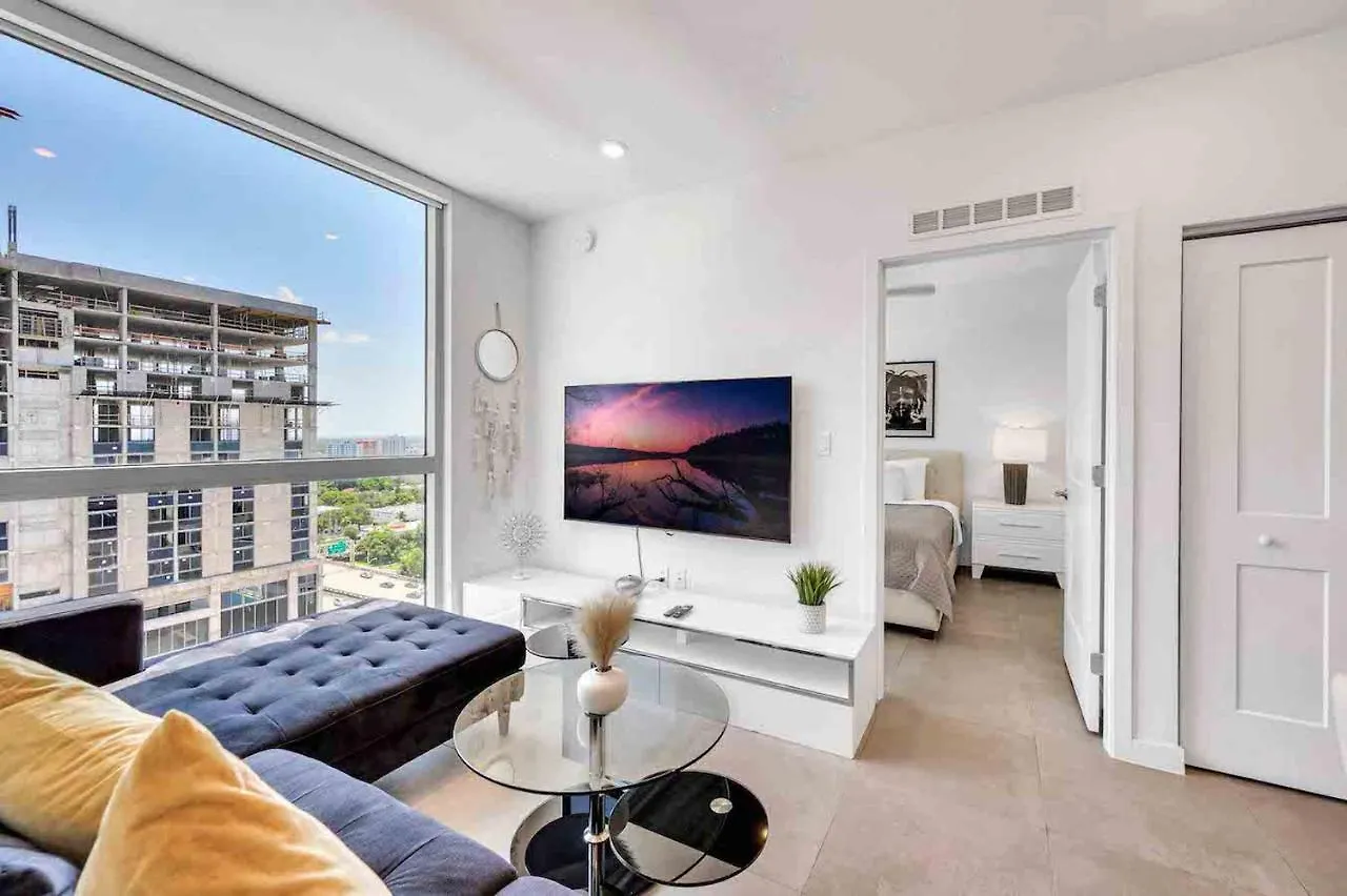 Apartment Wonderful Unit In Downtown With Free Parking *