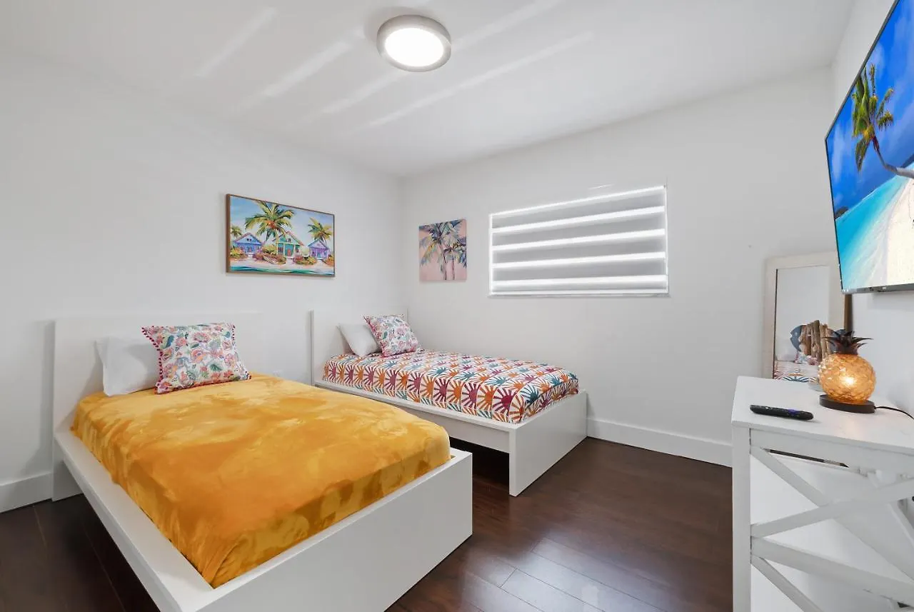Experience Miami'S Bongo'S House Private Pool And Game Room Luxury Rental L54 *