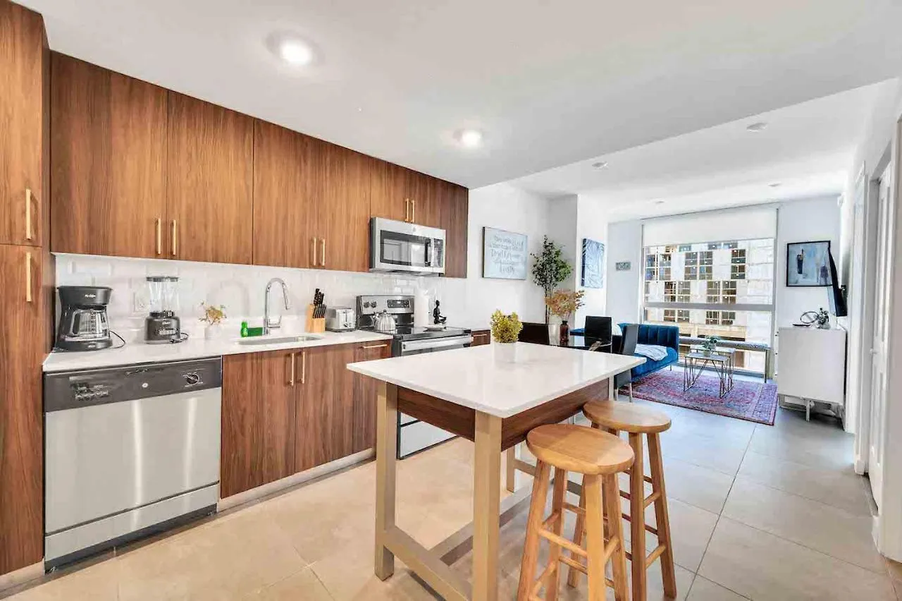 Charming In The Heart Of Downtown With Free Parking דירה מיאמי