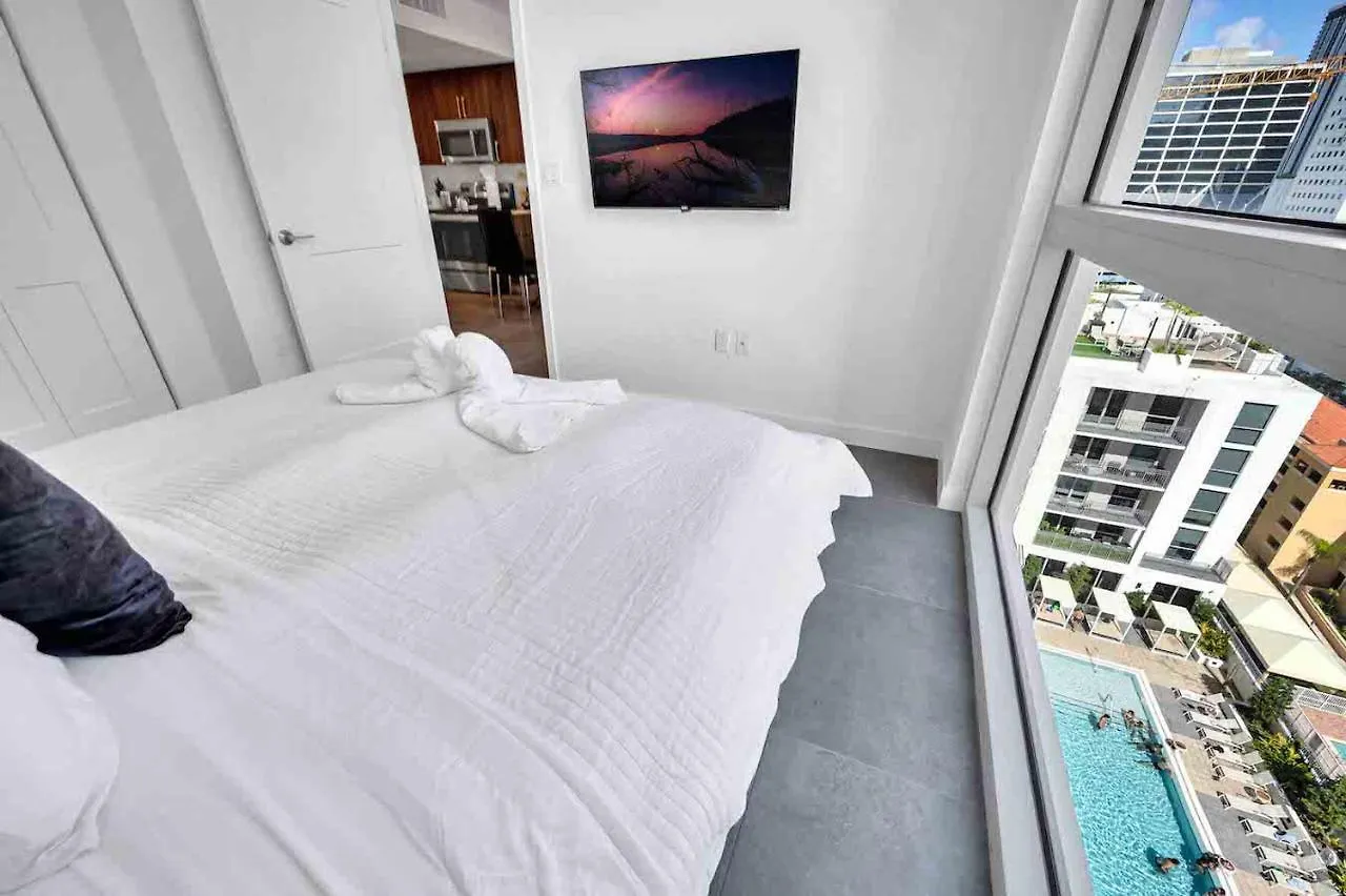 Apartment Charming In The Heart Of Downtown With Free Parking *