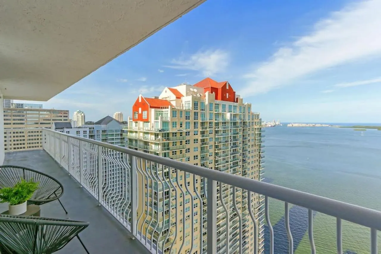 Holiday home Brickell Bay View Oasis With Pool Hot Tub And Gym Miami