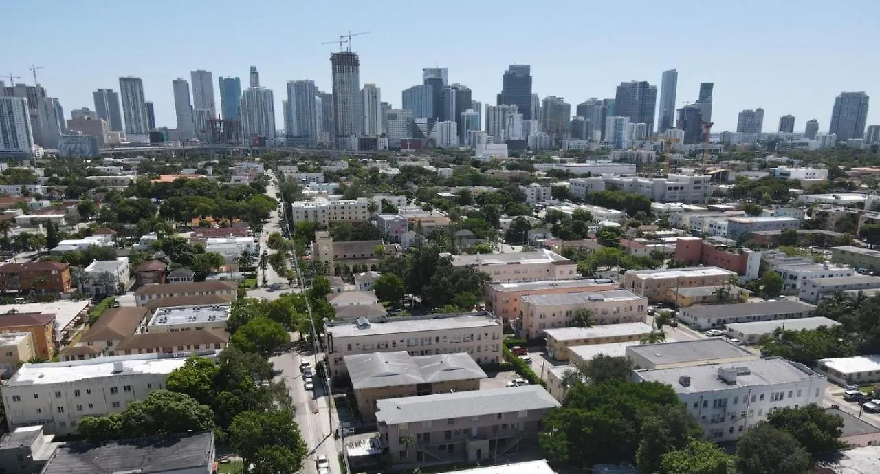 Apartment Charming Just 2 Minutes From Brickell *