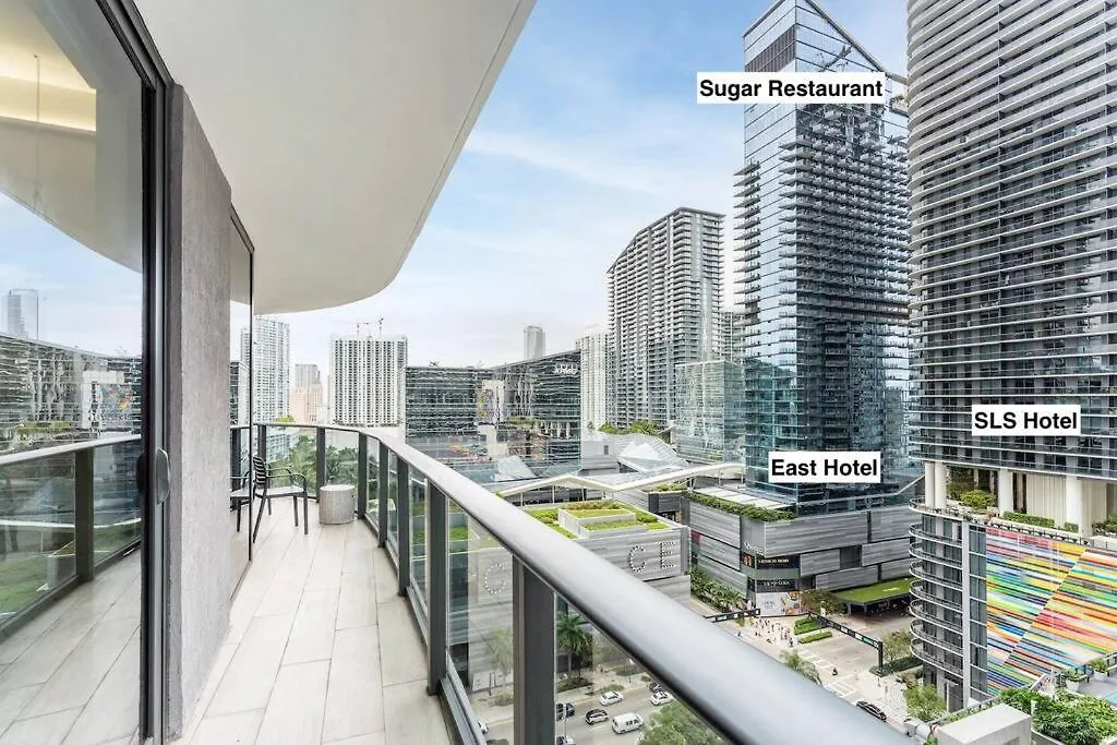 Luxurious In Heart Of Brickell Apartment