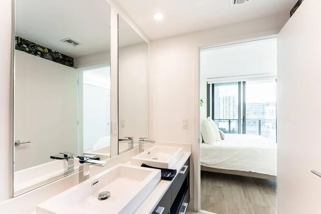 Luxurious In Heart Of Brickell