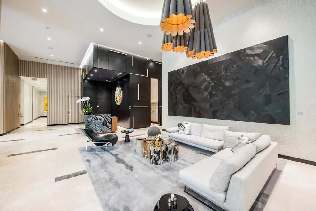 Luxurious In Heart Of Brickell Apartment