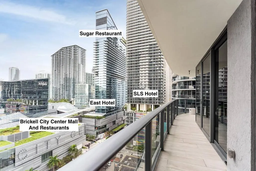Luxurious In Heart Of Brickell Apartment *