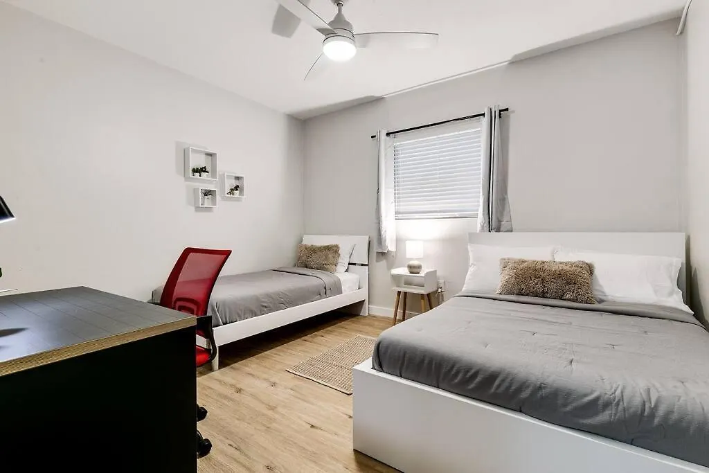 Apartment Roomy 2 Bedroom Near Airport Virg 7 *