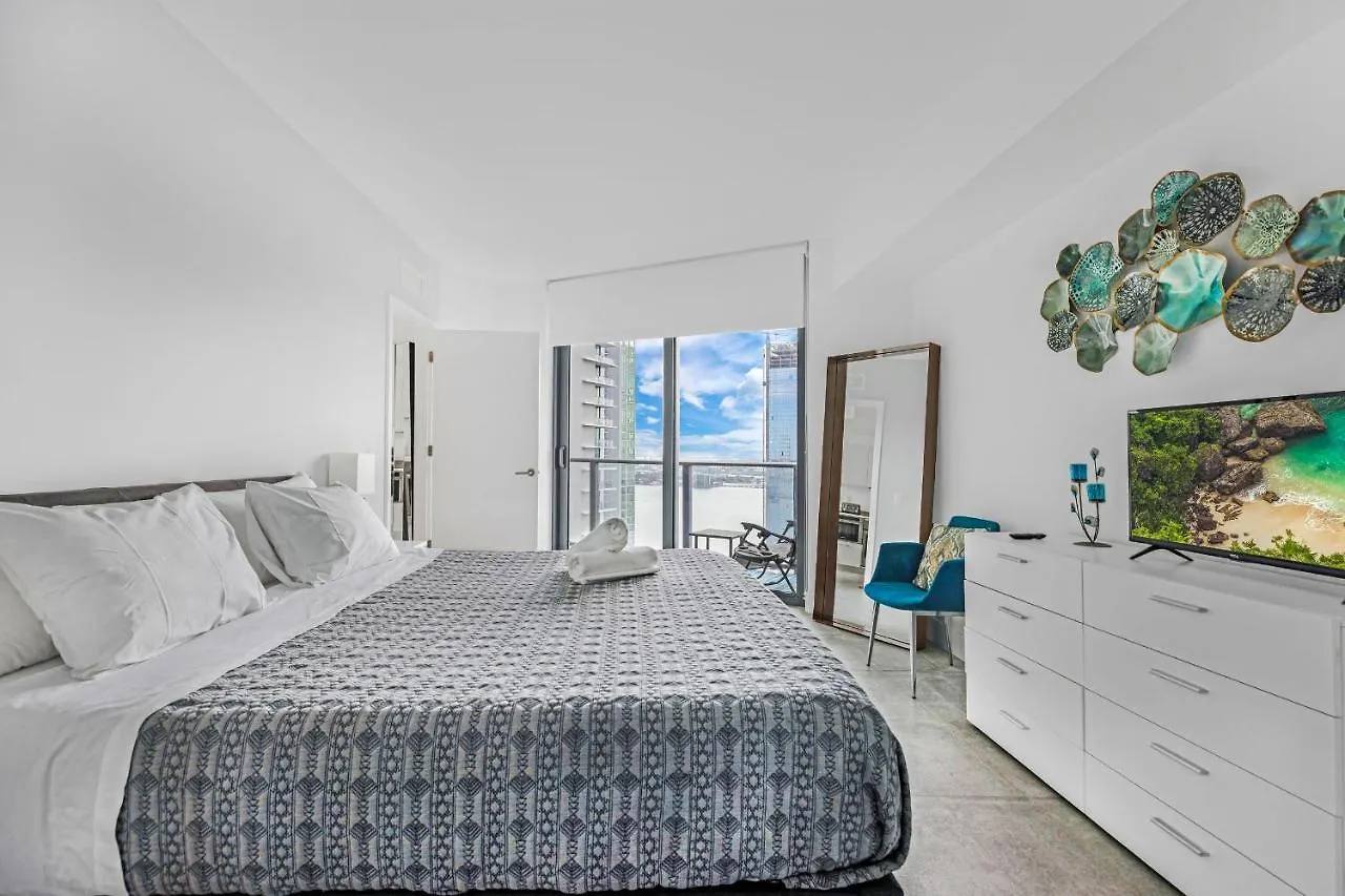 Apartment Exclusive High-rise In Edgewater Miami