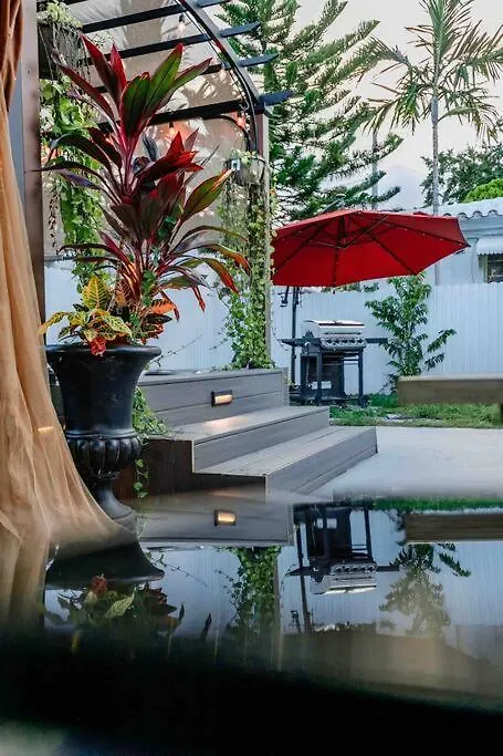 Exquisite Luxe 3 Bed With Hot Tub! * Miami