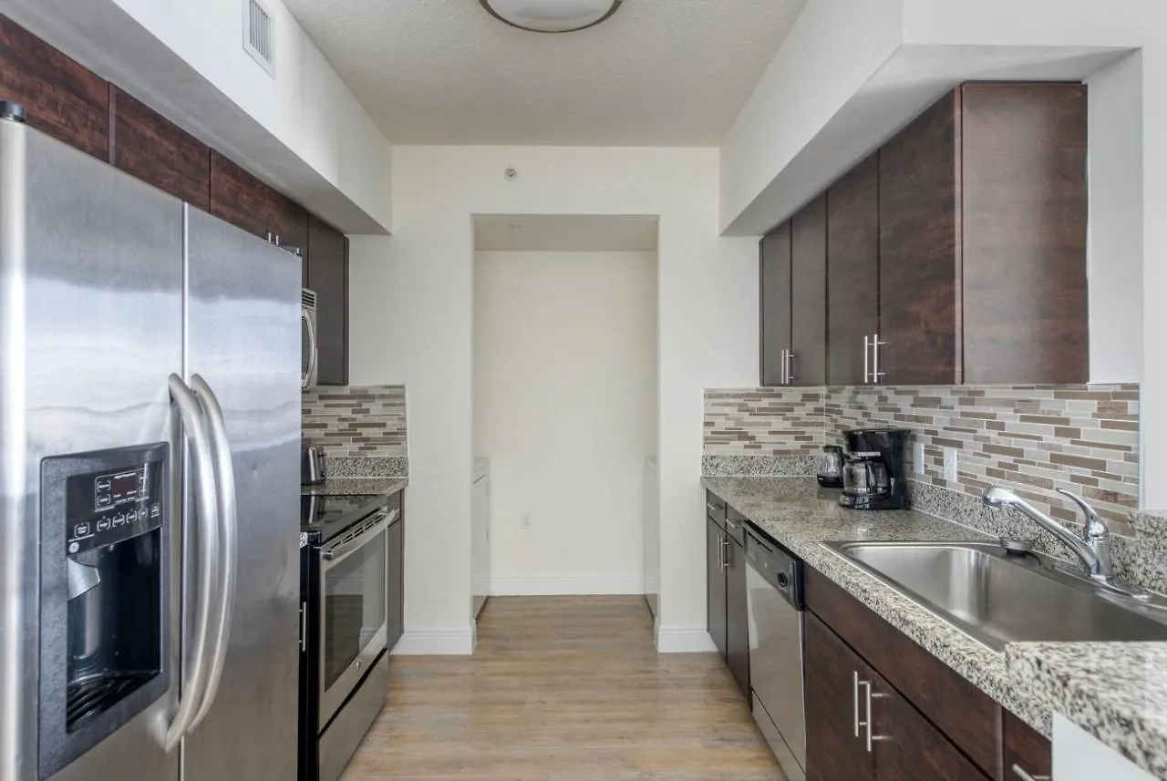 Coral Gables 2br W Gym Pool Wd Nr Shopping Mia-82 Apartman Miami