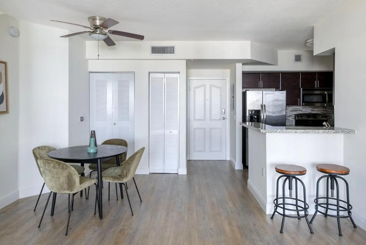 Coral Gables 2br W Gym Pool Wd Nr Shopping Mia-82 Apartman Miami