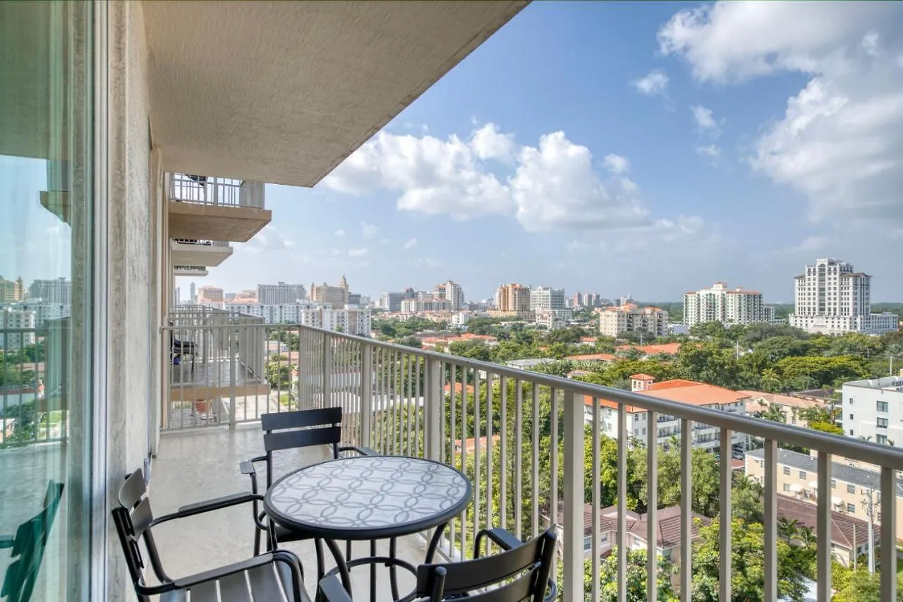Coral Gables 2br W Gym Pool Wd Nr Shopping Mia-82 Miami
