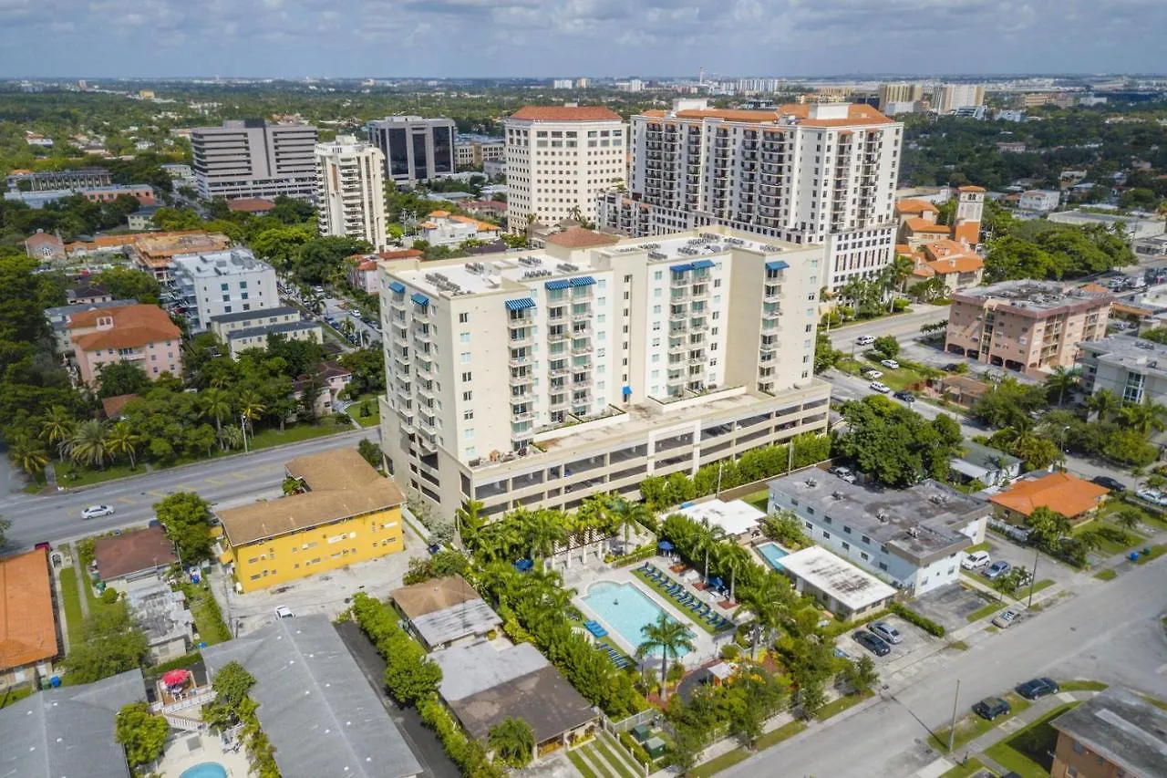 Coral Gables 2br W Gym Pool Wd Nr Shopping Mia-82 Miami