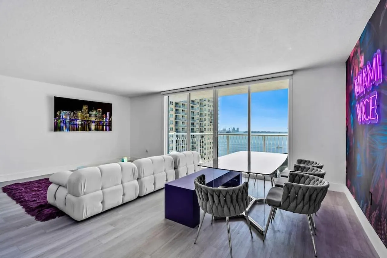 Vice Oceanfront Sky Apartment Miami