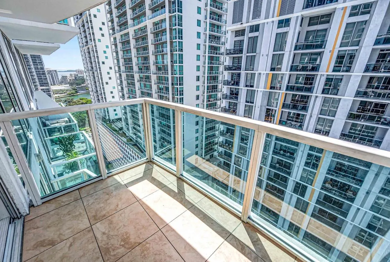 *spacious 2br Loft Brickell W/stunning Views* Appartamento Miami