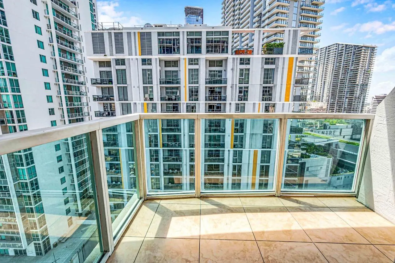 *spacious 2br Loft Brickell W/stunning Views* Appartamento