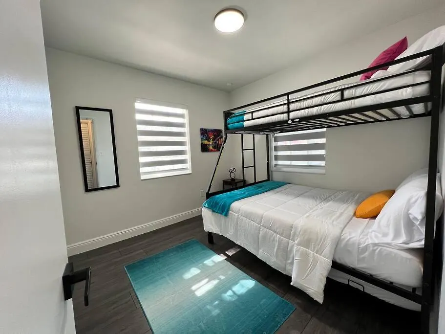 Διαμέρισμα Stylish 2/1 Centrally Located! *