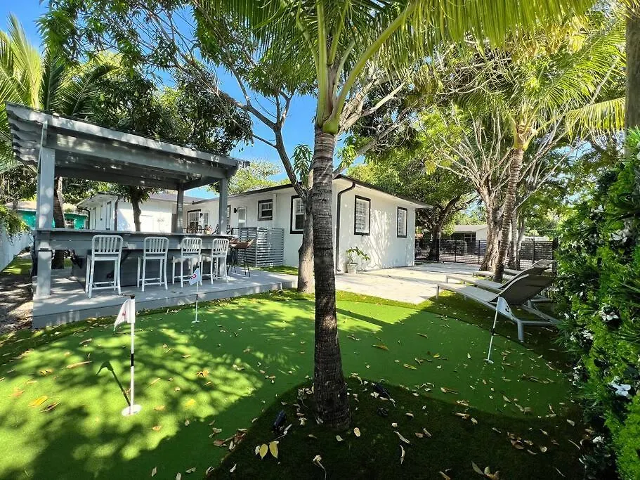 Stylish 2/1 Centrally Located! Διαμέρισμα *