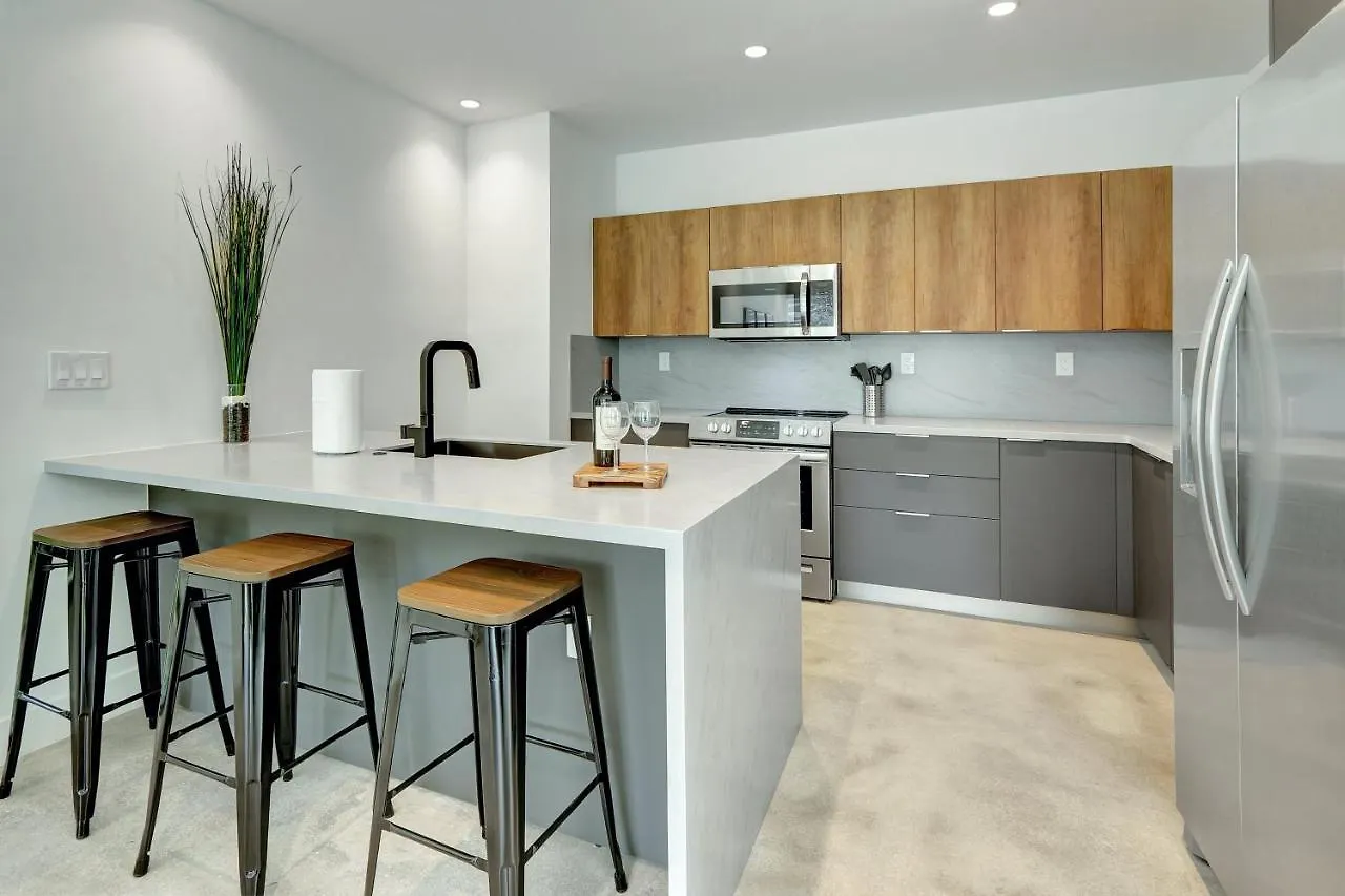 Modern Design And Brand New Furniture *