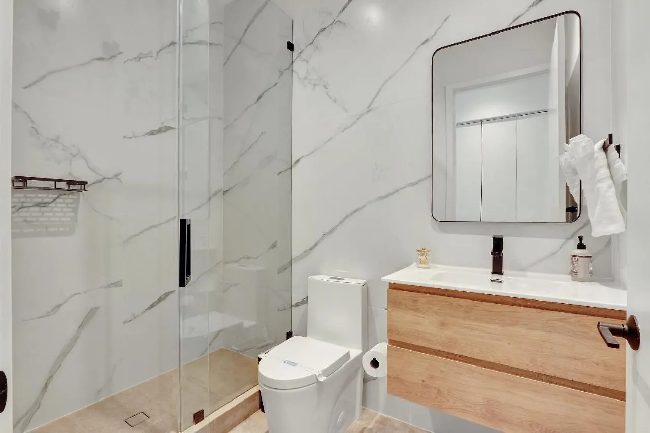 Modern Design And Brand New Furniture * Miami