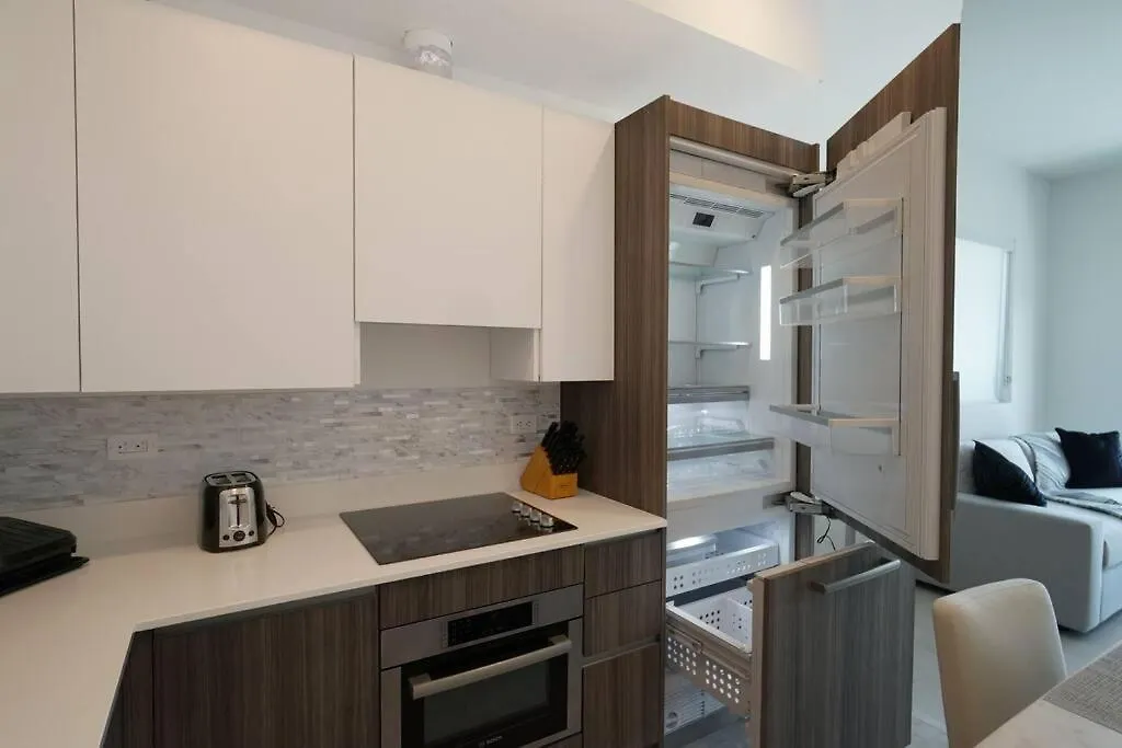 Apartment Brand New In Brickell With Parking Miami
