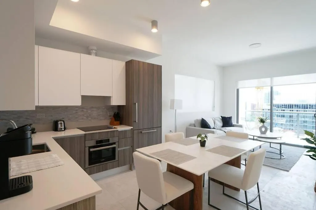 Apartment Brand New In Brickell With Parking Miami