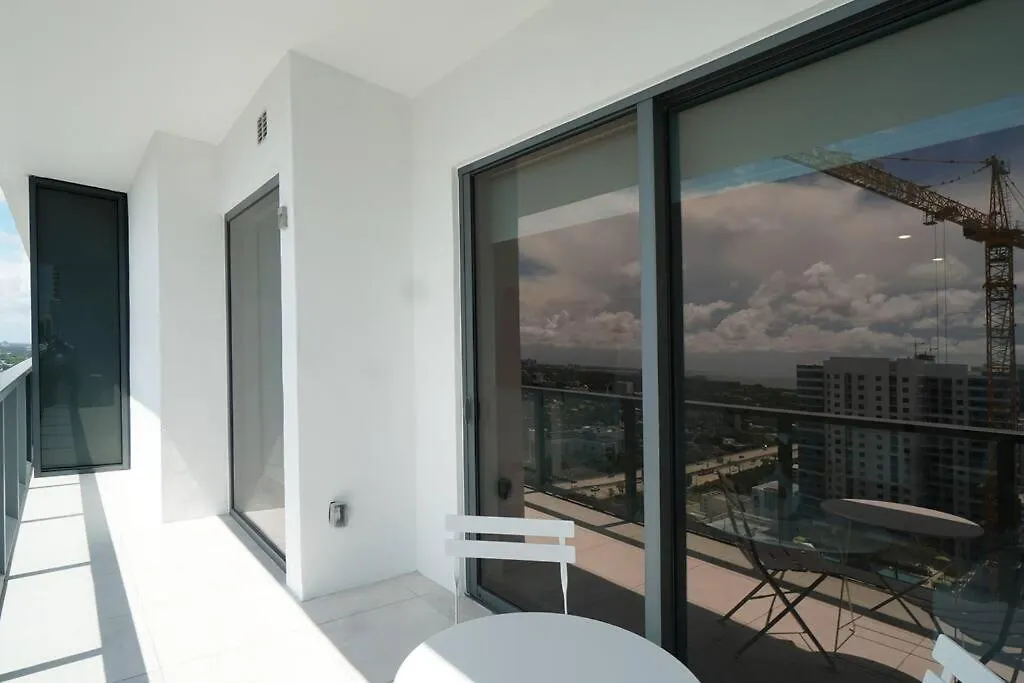 Apartment Brand New In Brickell With Parking Miami