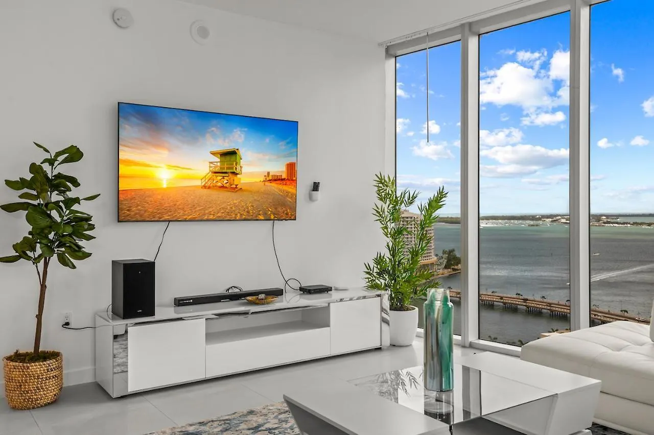 Lovely 2 Bedroom W Icon Brickell-waterviews -free アパート マイアミ