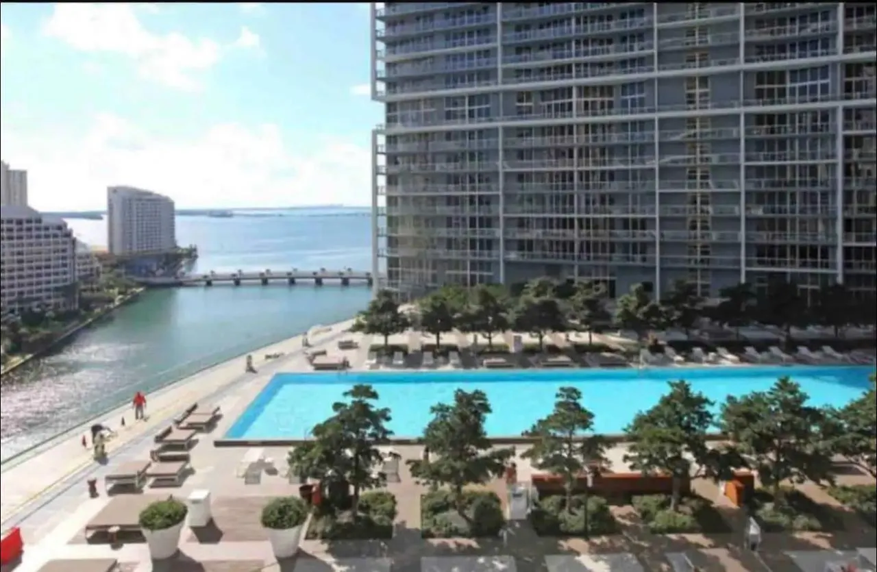Lovely 2 Bedroom W Icon Brickell-waterviews -free *