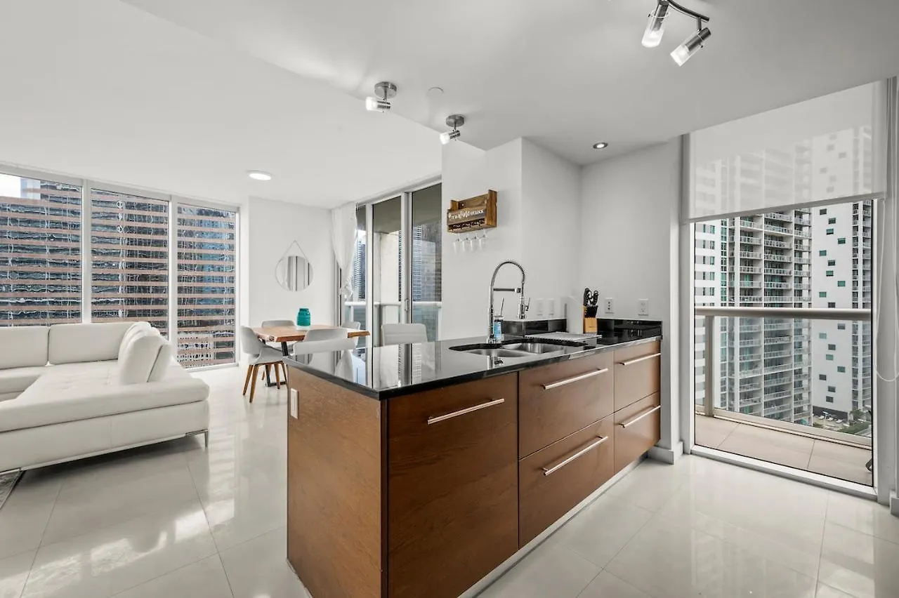 Lovely 2 Bedroom W Icon Brickell-waterviews -free Apartment Miami