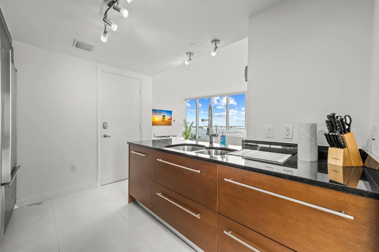 Lovely 2 Bedroom W Icon Brickell-waterviews -free アパート