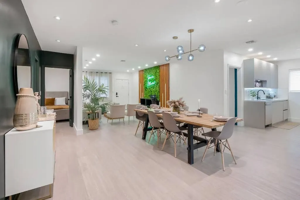 Dune Paradise-pool/wynwood/spacious 5br/hidden Gem Holiday home Miami