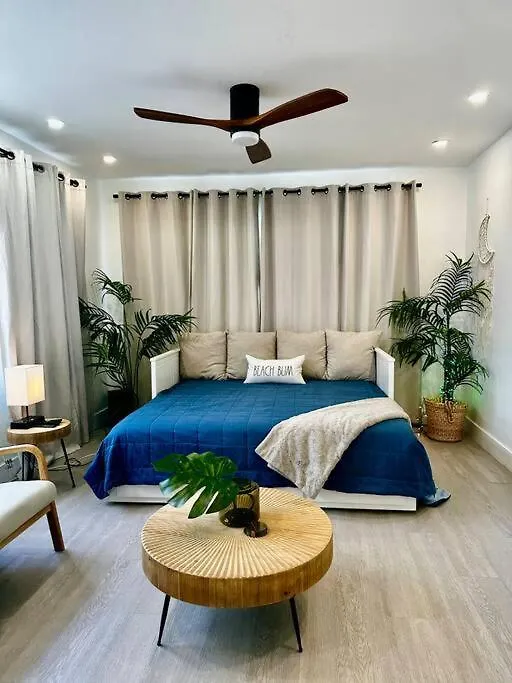 Dune Paradise-pool/wynwood/spacious 5br/hidden Gem Holiday home Miami