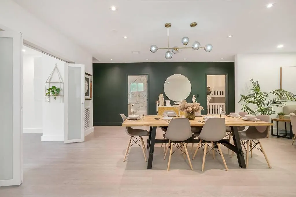 Dune Paradise-pool/wynwood/spacious 5br/hidden Gem Holiday home