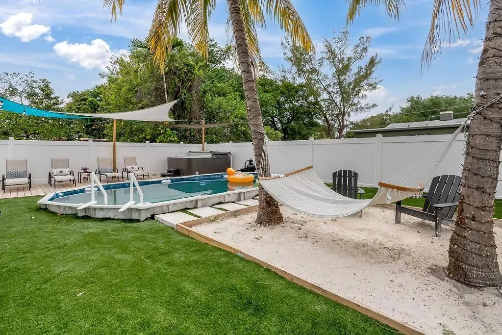 Dune Paradise-pool/wynwood/spacious 5br/hidden Gem Holiday home