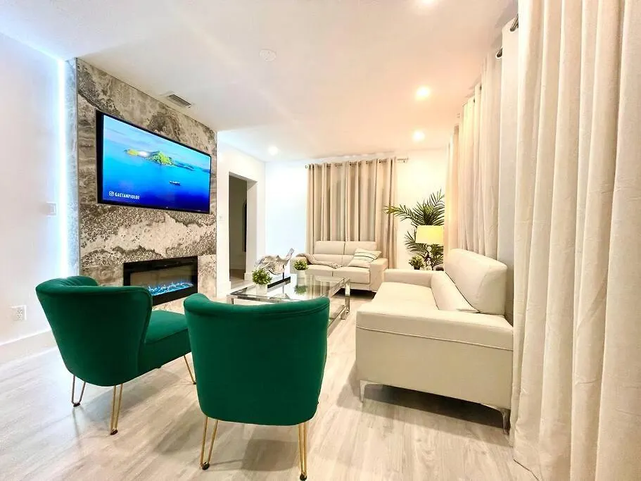 Eden In - Pool W/ Theater Pool House * Miami