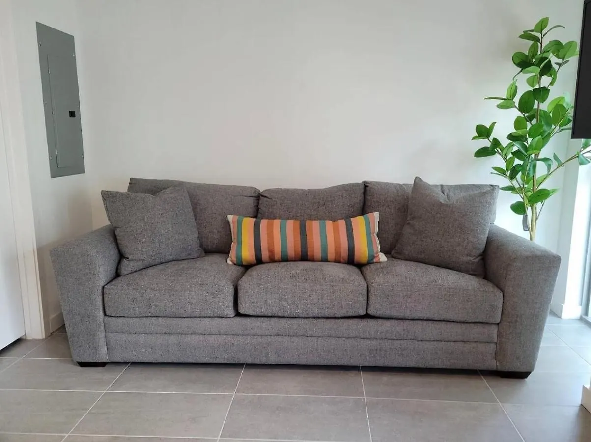 Aparthotel Comfortable With King Bed And Queen Sofa-bed
