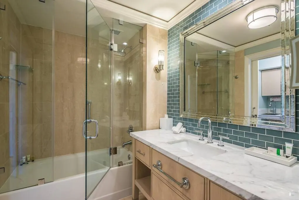 Studio Located At The Ritz Carlton Key Biscayne, Apartment