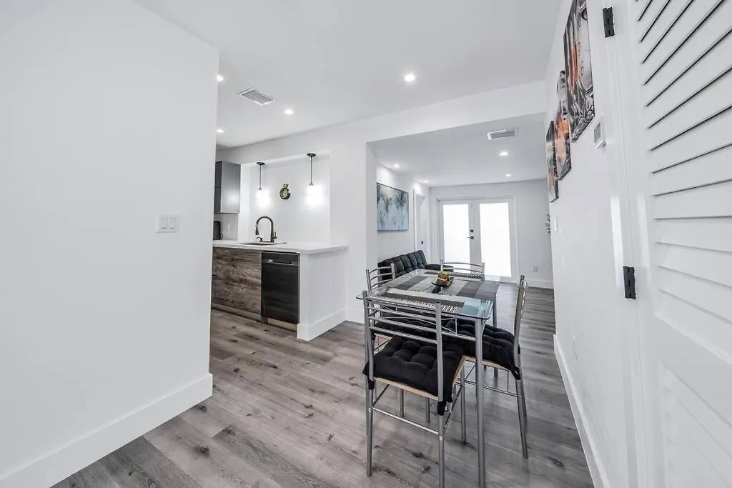 3 2 Family Friendly Brand New W Pool *