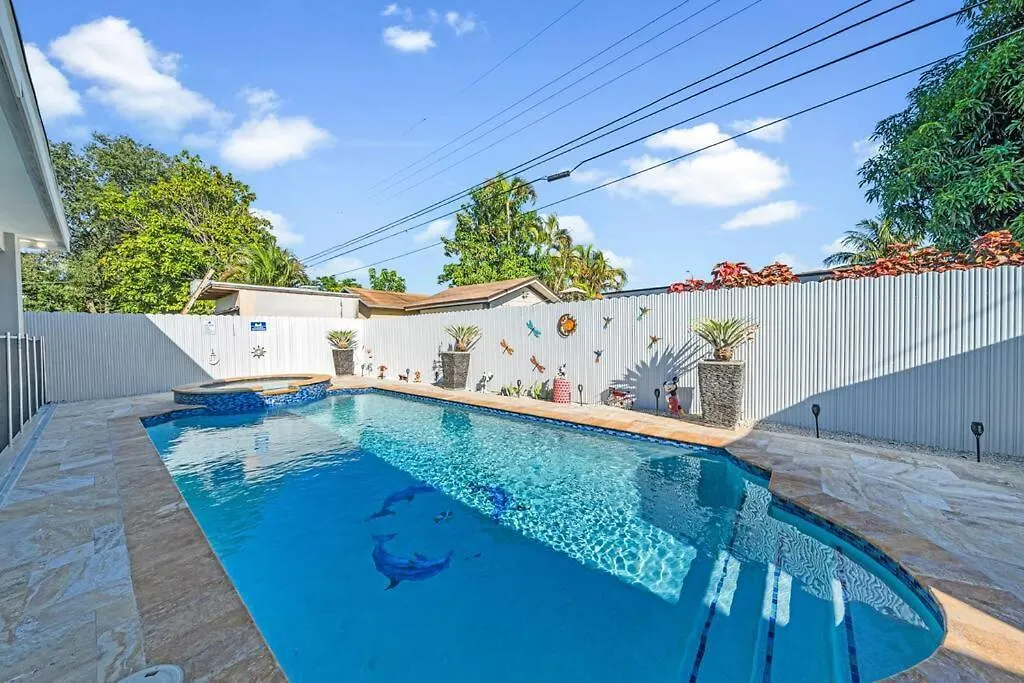 3 2 Family Friendly Brand New W Pool *