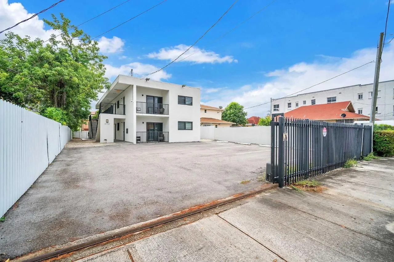 West Brickell #1 Free Parking-family Friendly Apartment