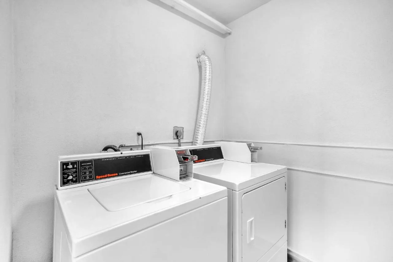 West Brickell #1 Free Parking-family Friendly Apartment