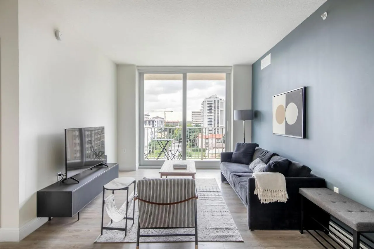Apartment Coral Gables 2br W Wd Pool Gym Near Shops Mia-84