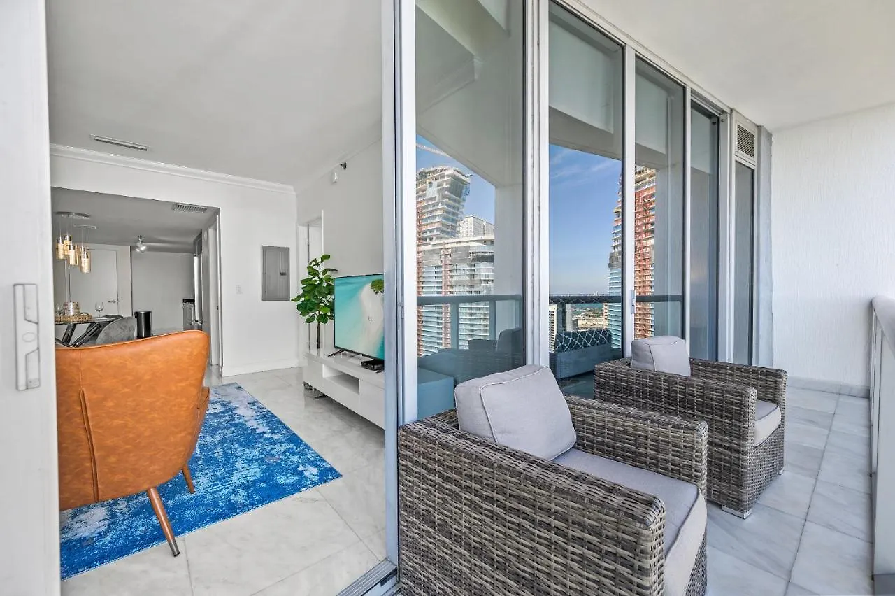 Apartment Icon Brickell • High Floor • Bay & Pool View Free Miami