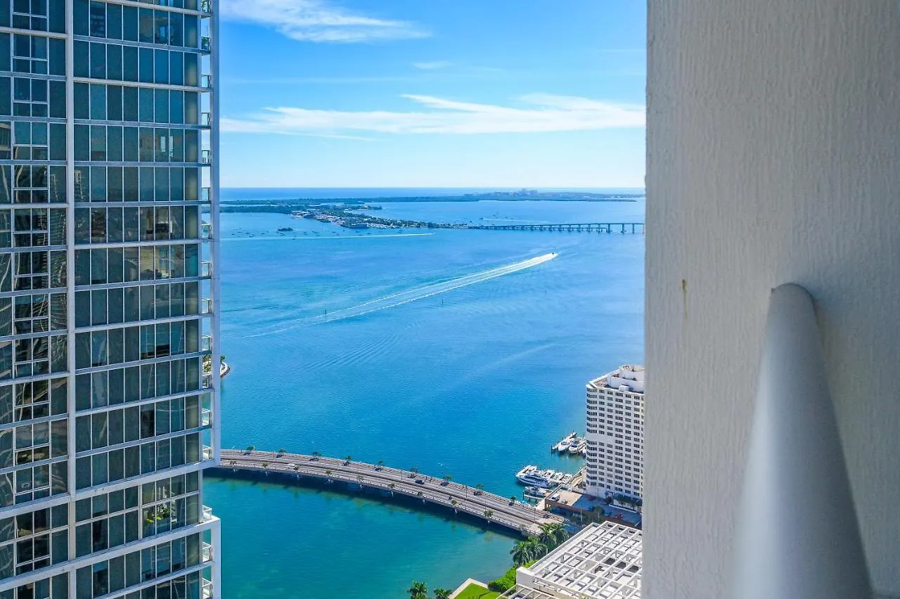 Apartment Icon Brickell • High Floor • Bay & Pool View Free