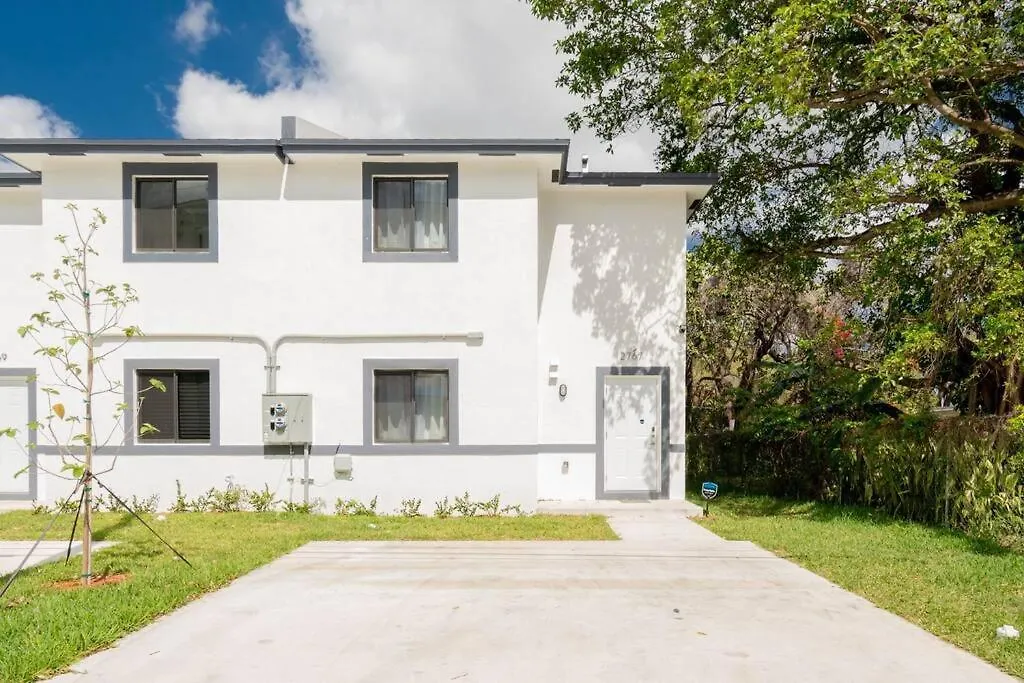 Star Home-wynwood/airport/miami Vila Miami