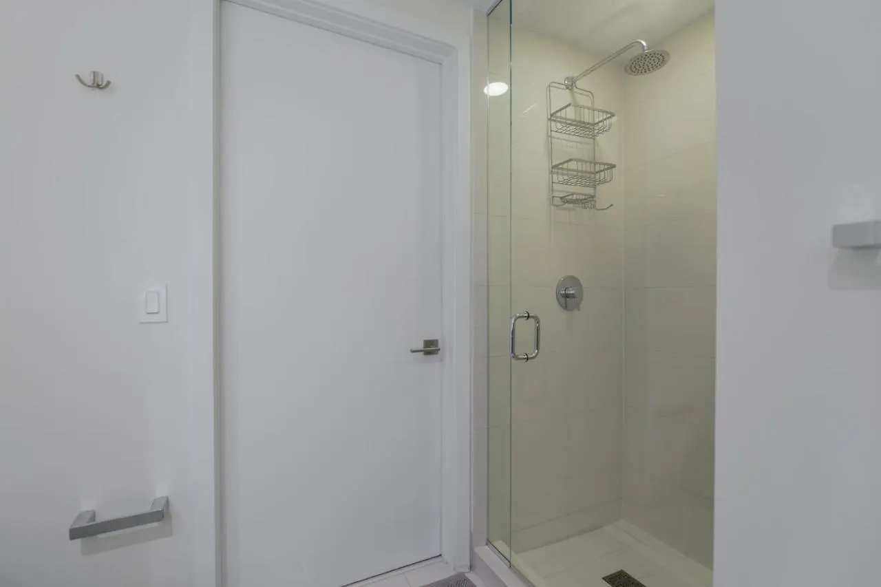 Unwind In Your Amazing View Apartment