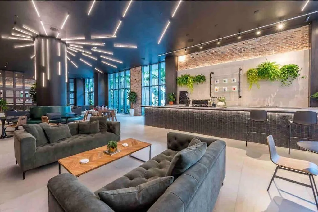 Vibrant Studio Downtown Apartment Miami