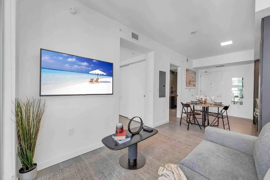Breathtaking 1br In The Heart 아파트
