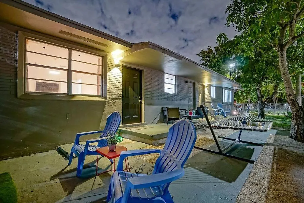 Wynwood Hottub & Pking Holiday home Miami
